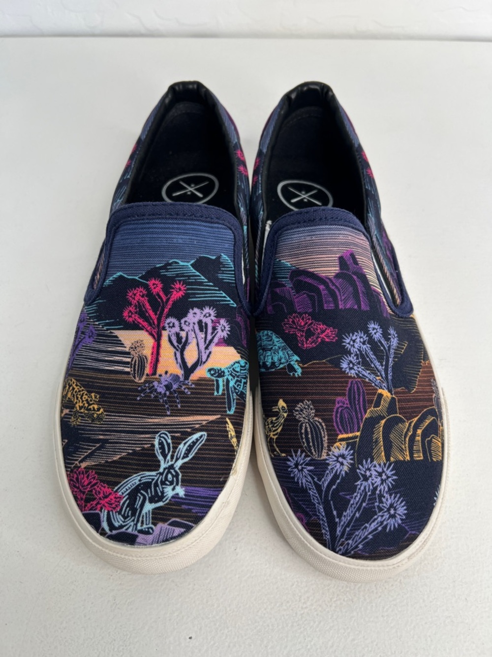 Inkaas Mohave slip on shoes women’s size 7 men’s size 5